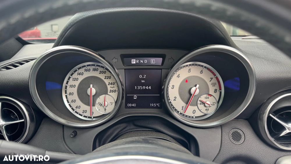 Mercedes-Benz SLK - 10