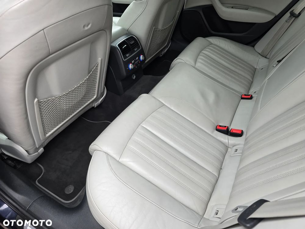 Audi A6 Avant - 12