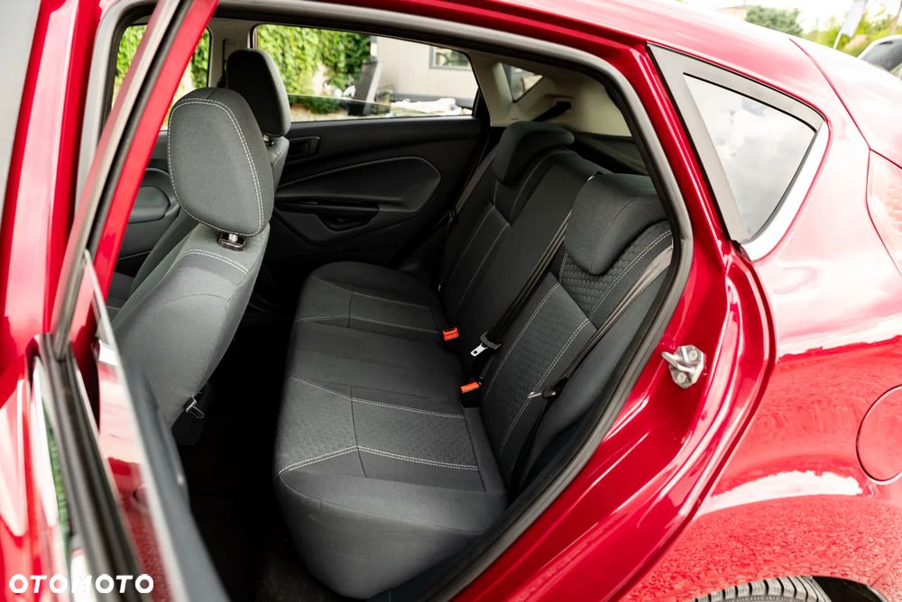 Ford Fiesta 1.6 Ti-VCT Ghia - 21