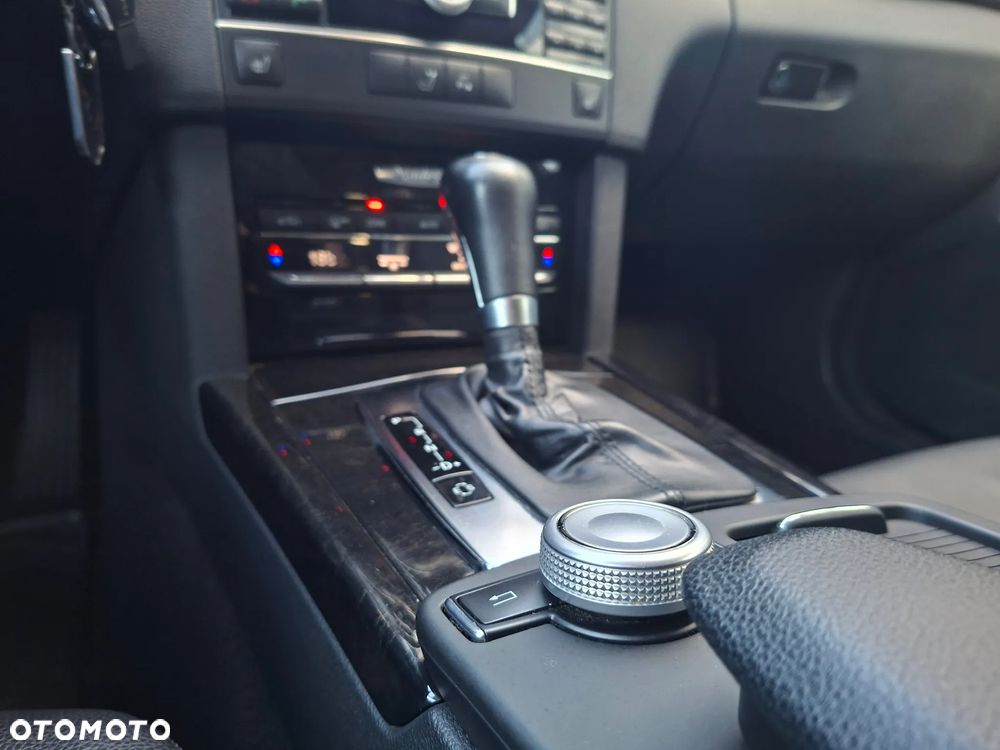 Mercedes-Benz Klasa E 200 CGI BlueEFFICIENCY Automatik Avantgarde - 18