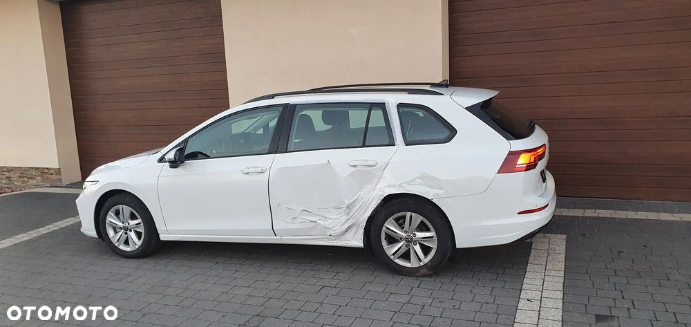 Volkswagen Golf - 5