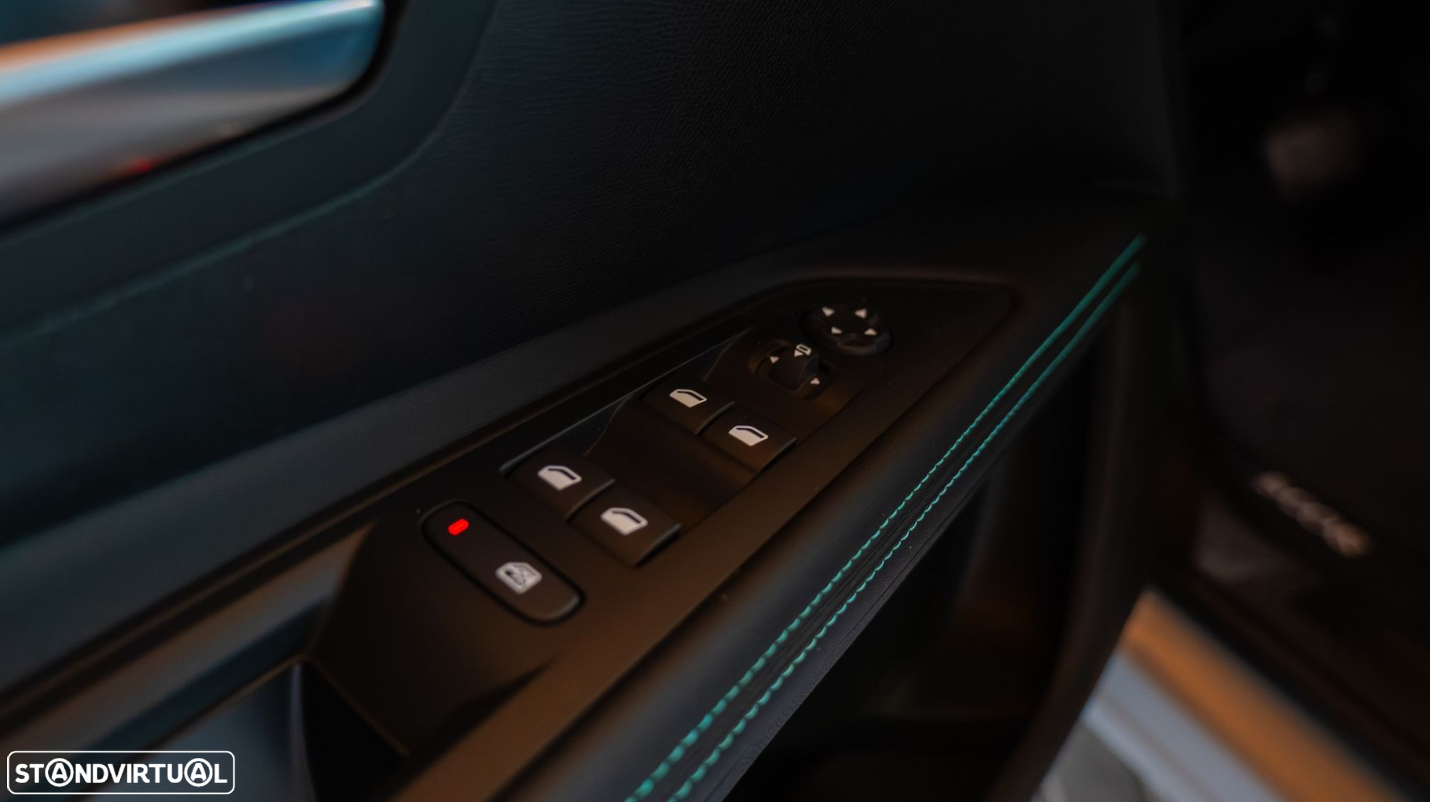 Peugeot 5008 1.2 PureTech Allure Pack EAT8 - 13