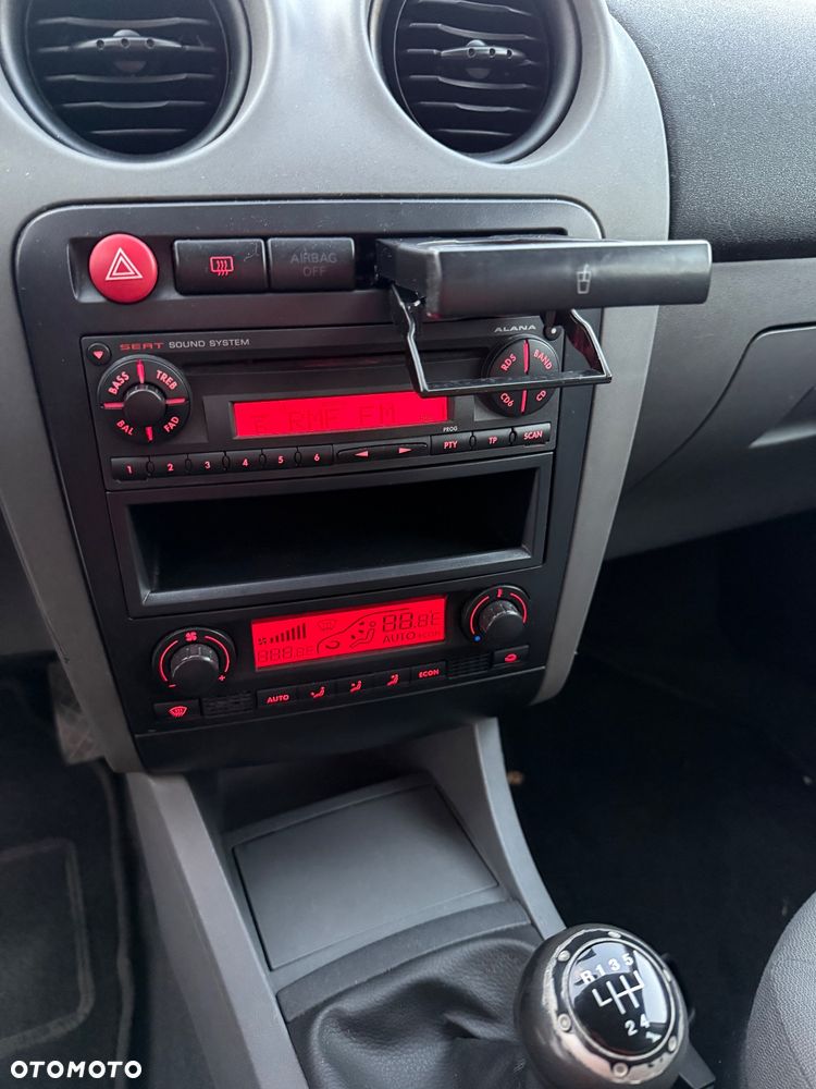 Seat Cordoba 1.9 TDI Stylance - 36