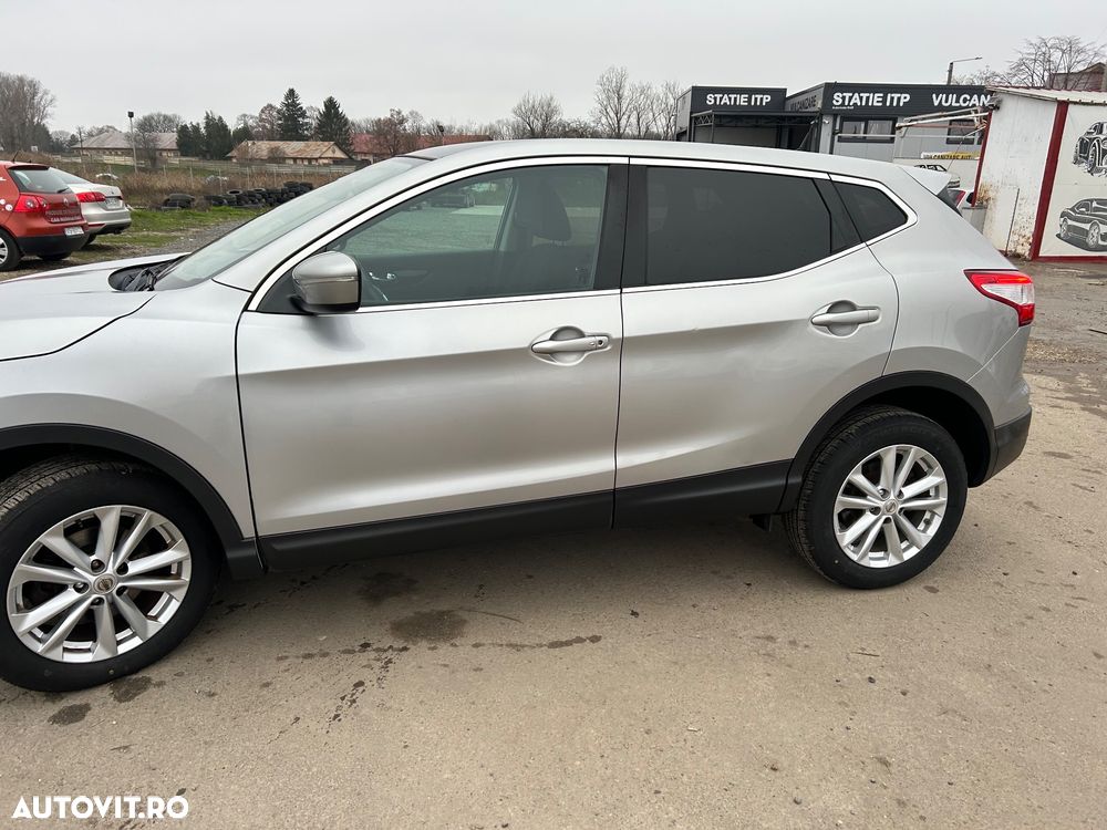 Nissan Qashqai 1.5 DCI N-Connecta - 30