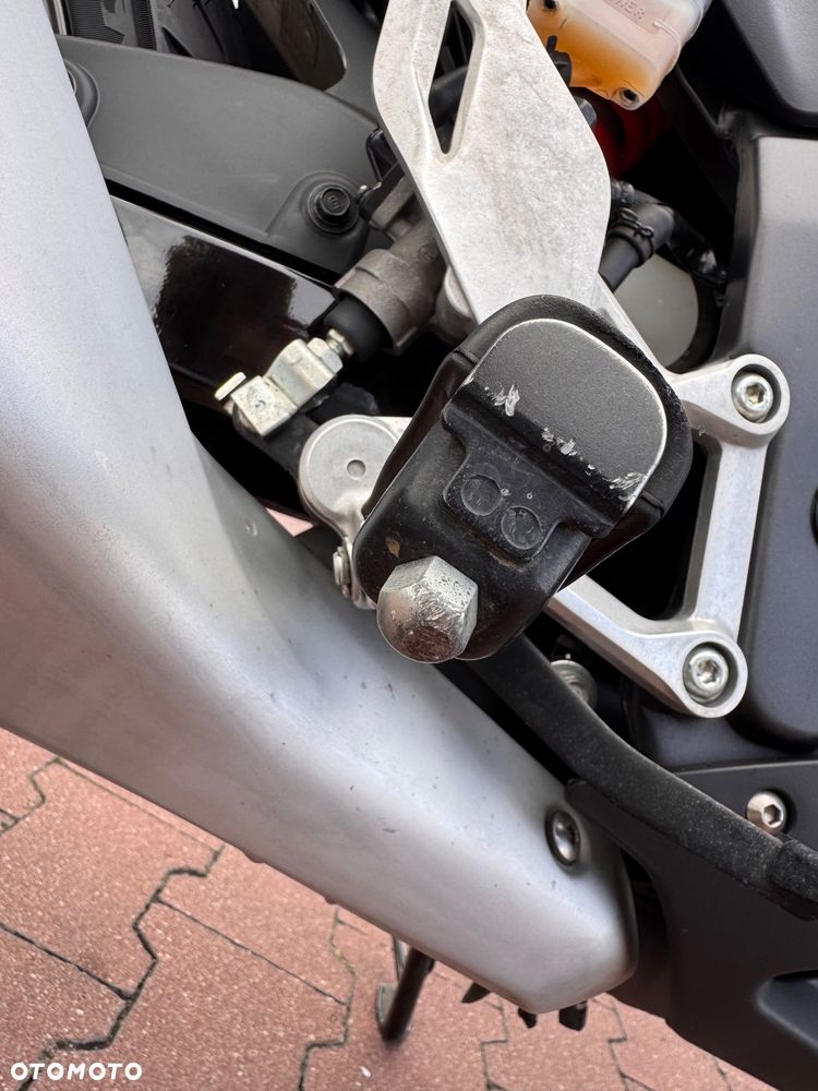 Honda CBR - 5