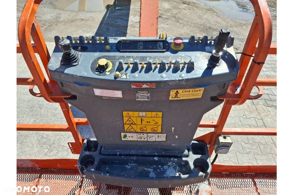 JLG 1350 SJP - 9