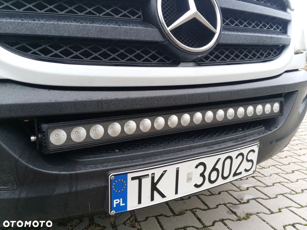 Mercedes-Benz Sprinter - 16
