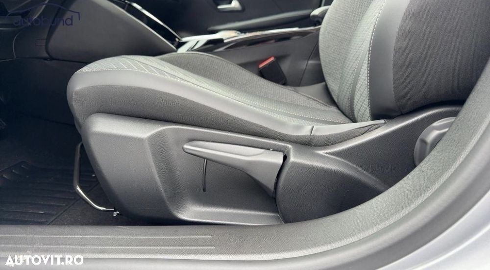 Peugeot 208 Hybrid 145 e-DSC6 Allure - 20