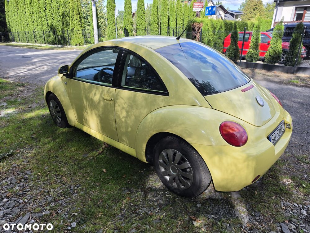 Volkswagen New Beetle - 3