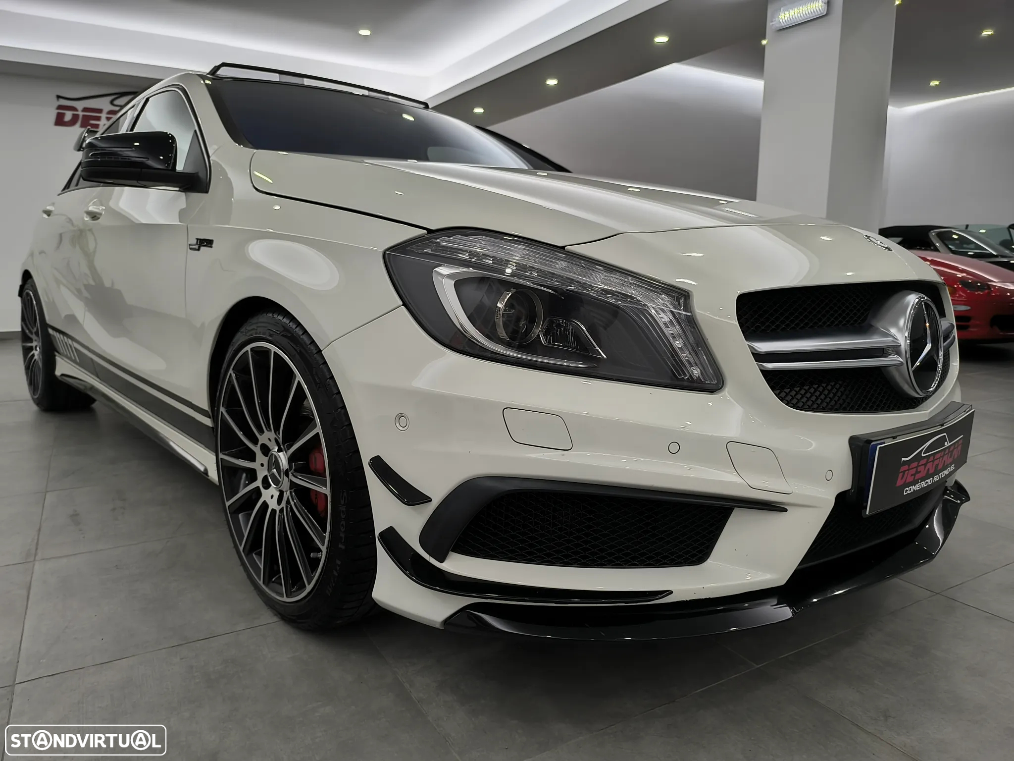 Mercedes-Benz A 45 AMG 4Matic Speedshift 7G-DCT - 14