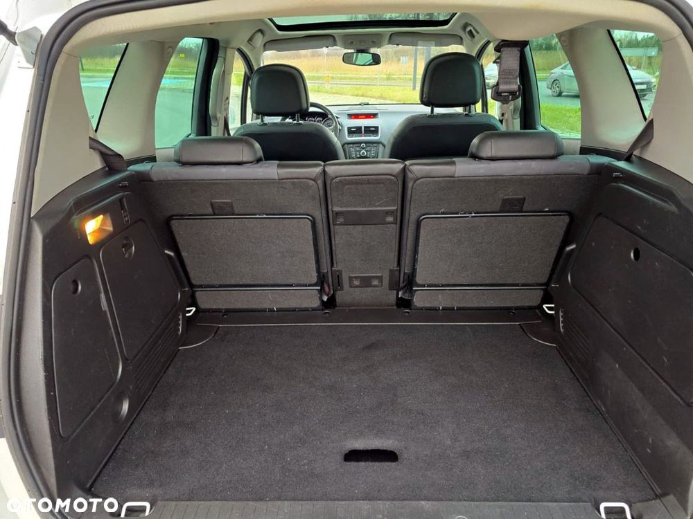 Opel Meriva 1.7 CDTI Innovation - 28