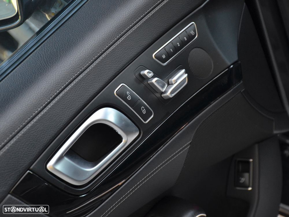 Mercedes-Benz SL 350 Standard - 23