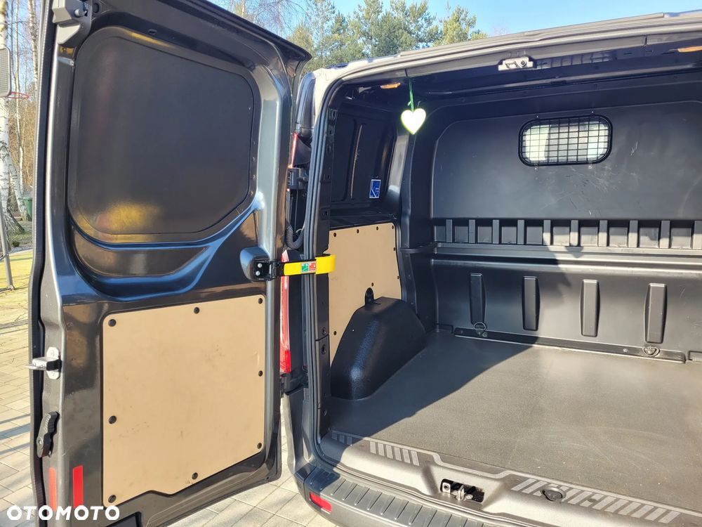 Ford Transit Custom - 21