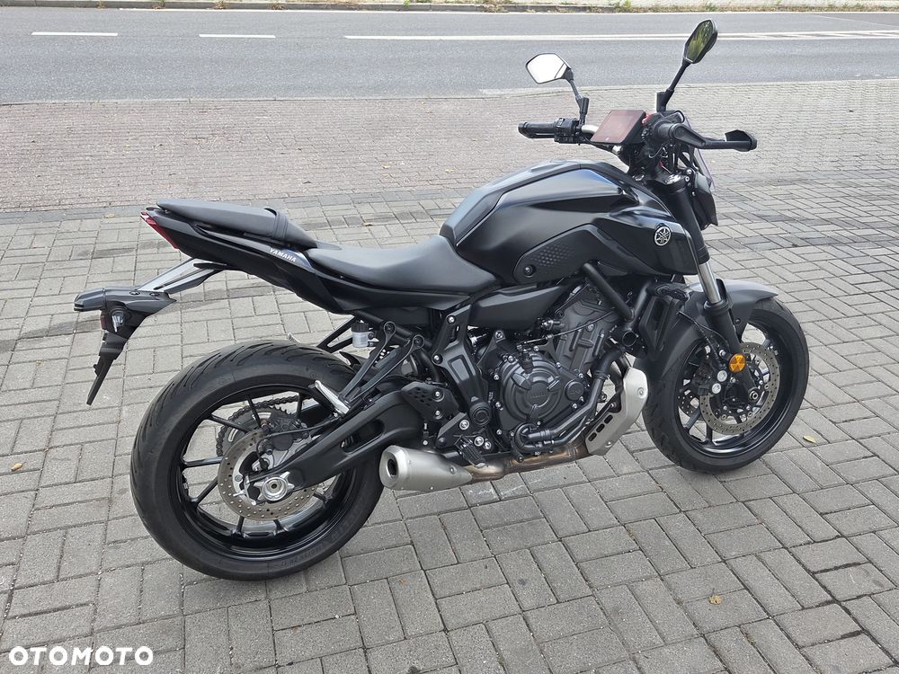 Yamaha MT - 19