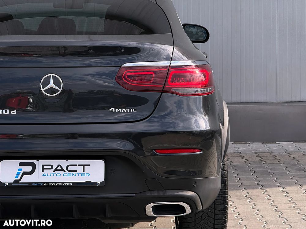 Mercedes-Benz GLC Coupe 300 d 4Matic 9G-TRONIC AMG Line Plus - 15