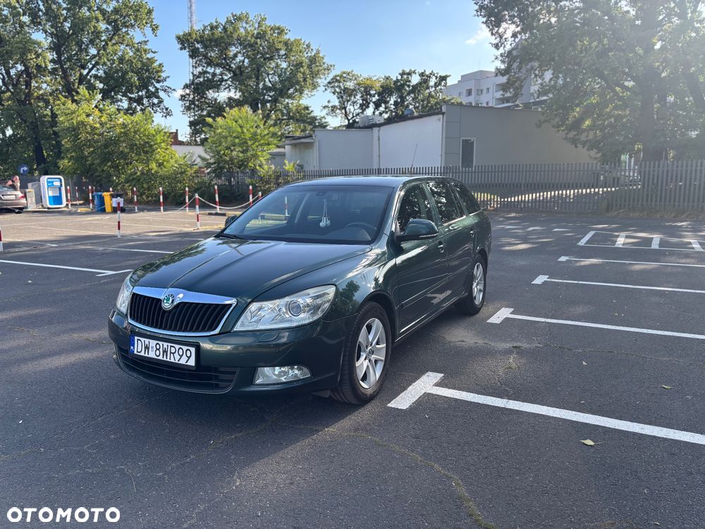 Skoda Octavia 1.9 TDI Elegance DSG - 2