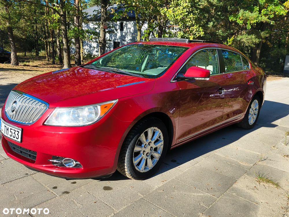 Buick Lacrosse - 12