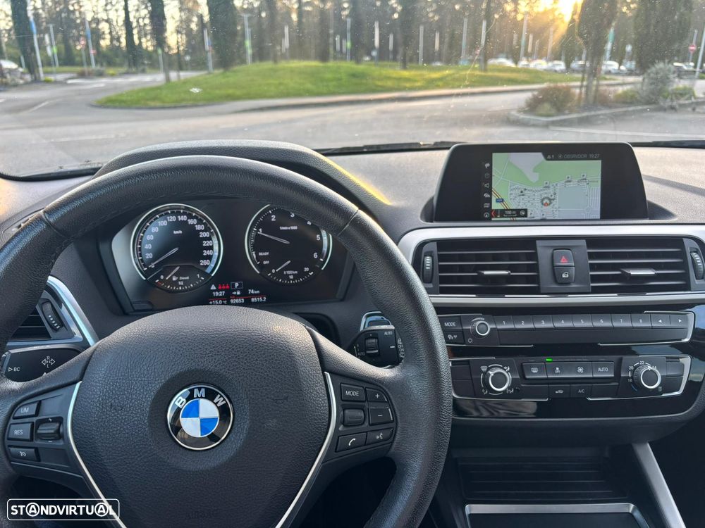 BMW 116 d Line Urban Auto - 10