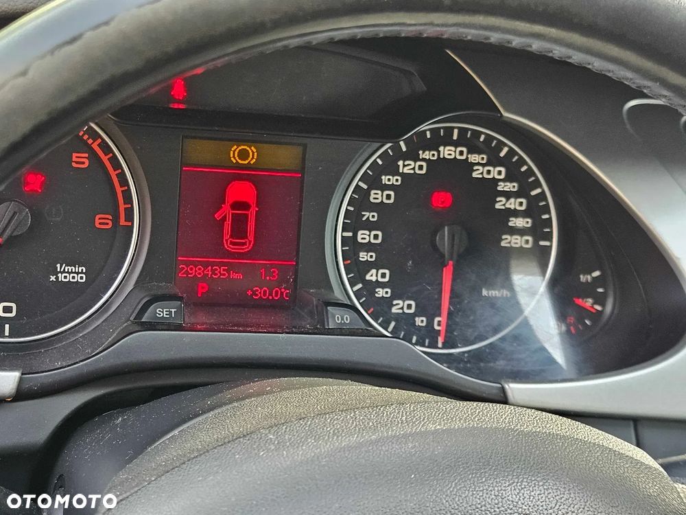 Audi A4 ver-3-0-tdi-quattro-tiptronic - 28