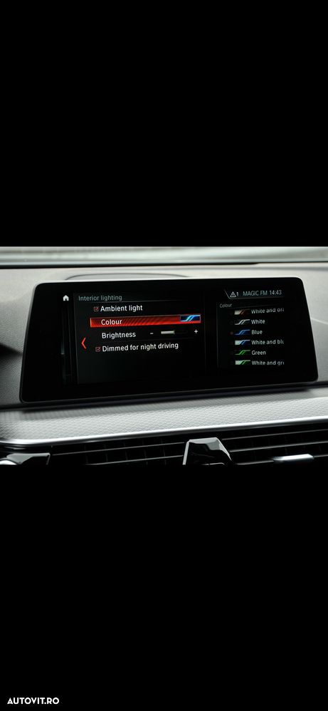 BMW Seria 5 530d xDrive Aut. - 27