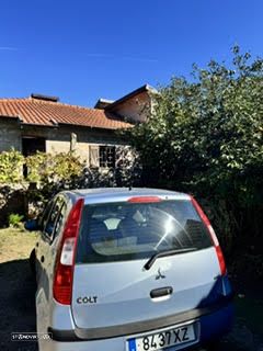 Mitsubishi Colt - 4