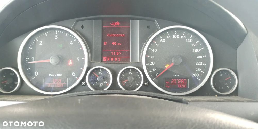 Volkswagen Touareg 2.5 R5 TDI DPF Perfect Tiptr - 22