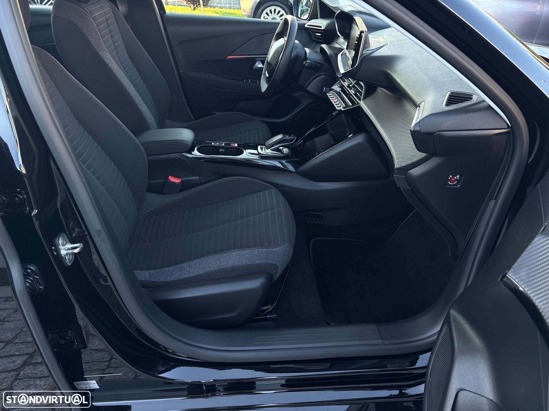 Peugeot e-208 50 kWh Allure Pack - 24
