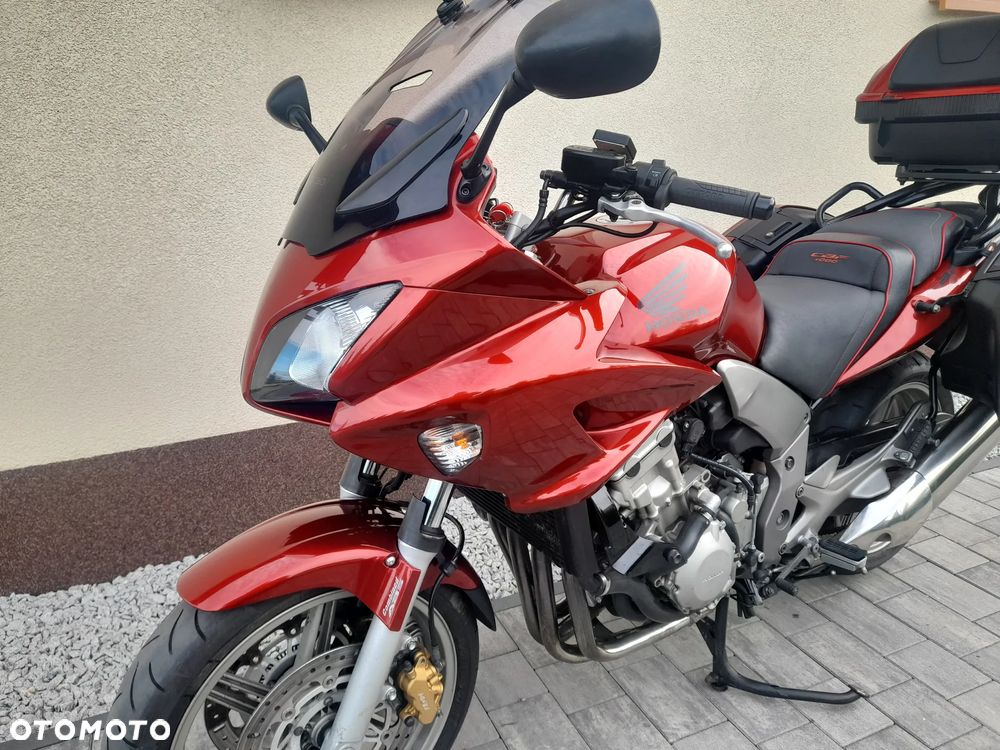 Honda CBF - 24