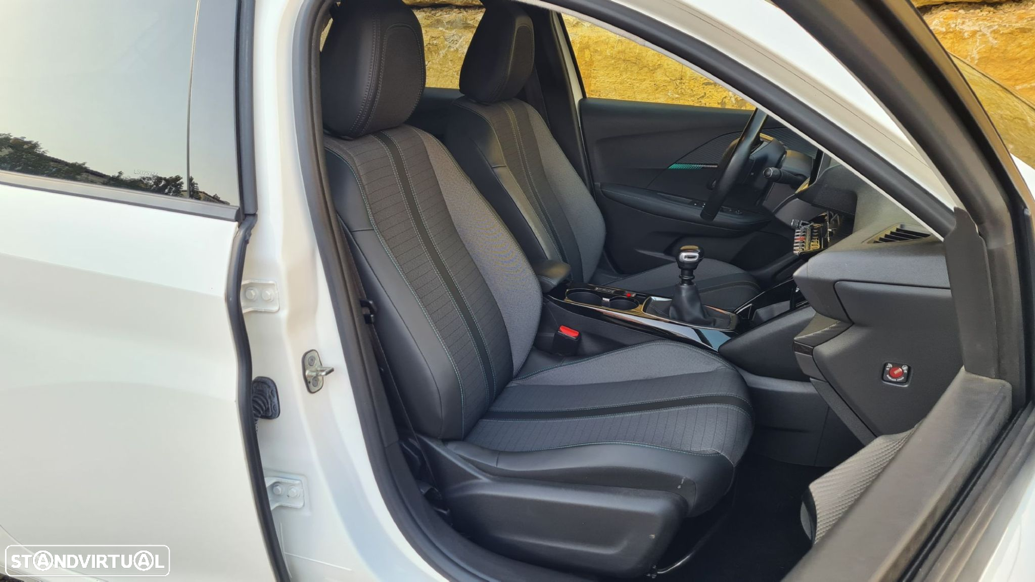 Peugeot 208 1.5 BlueHDi Allure - 41
