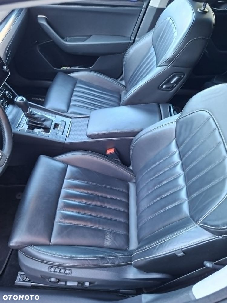 Skoda Superb 1.5 TSI DSG Sportline - 8