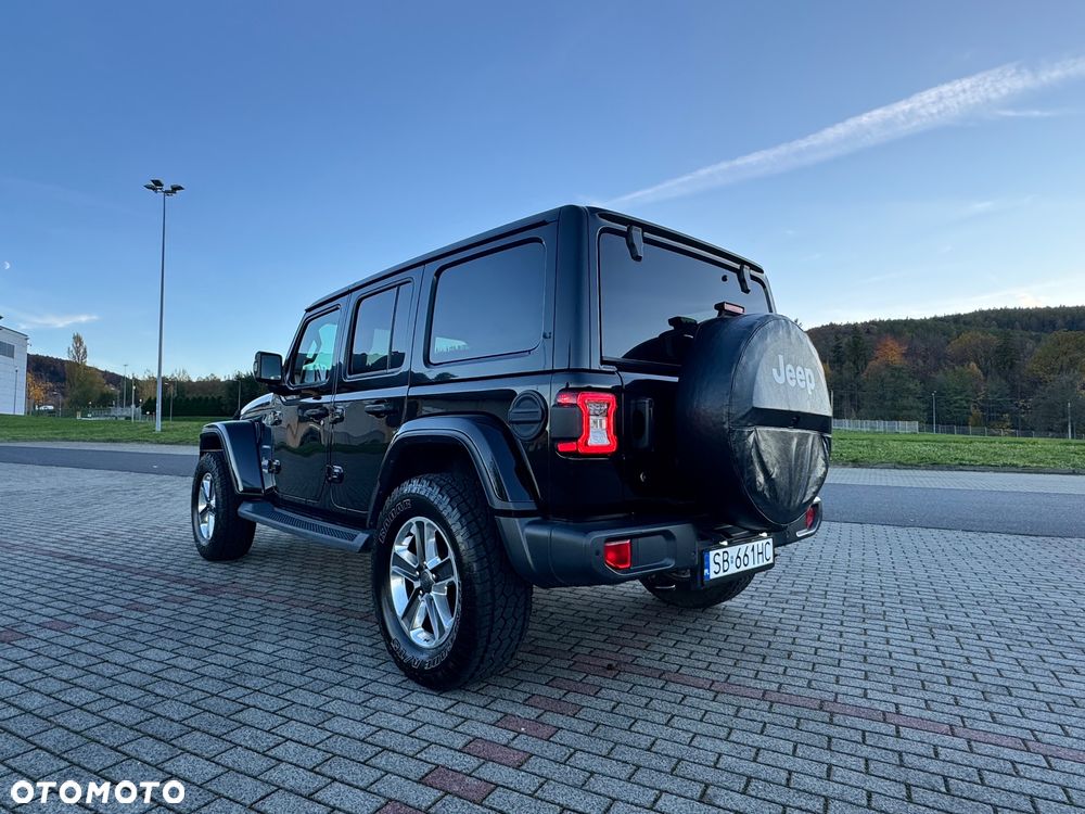 Jeep Wrangler Unlimited GME 2.0 Turbo Sahara - 13