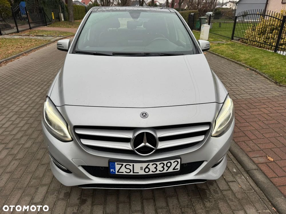 Mercedes-Benz Klasa B 250 4Matic 7G-DCT UrbanStyle Edition - 2