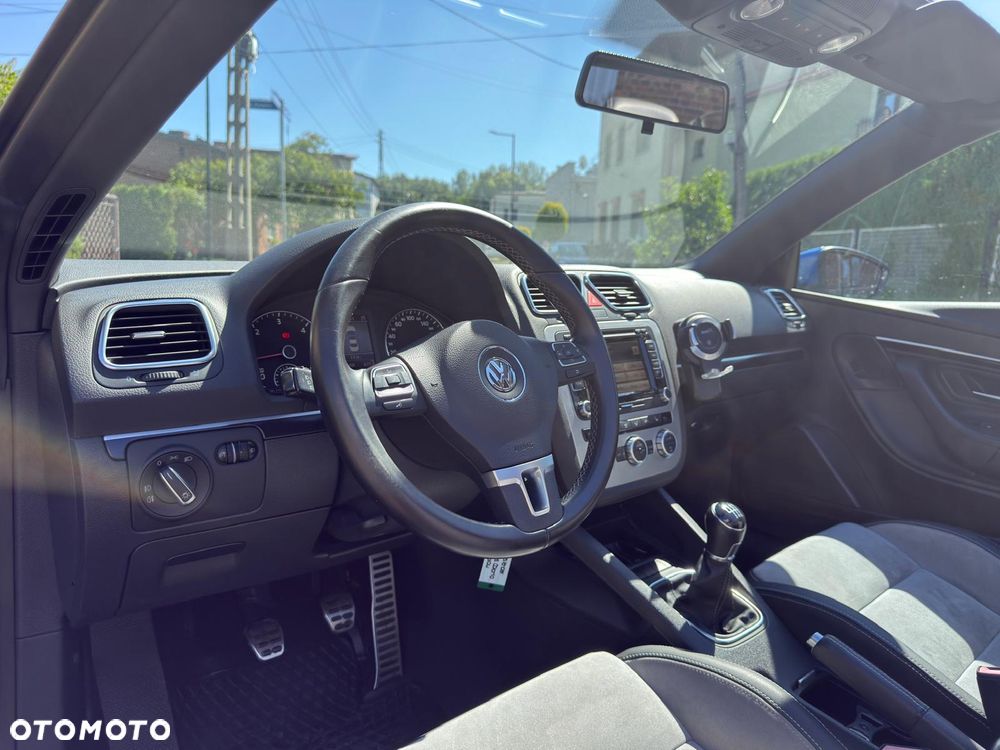 Volkswagen Eos 2.0 TDI DPF BlueMotion Technology Sport & Style - 12