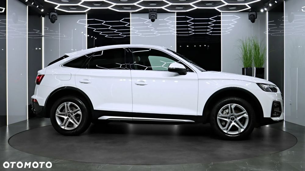 Audi Q5 Sportback 40 TDI quattro S tronic advanced - 12