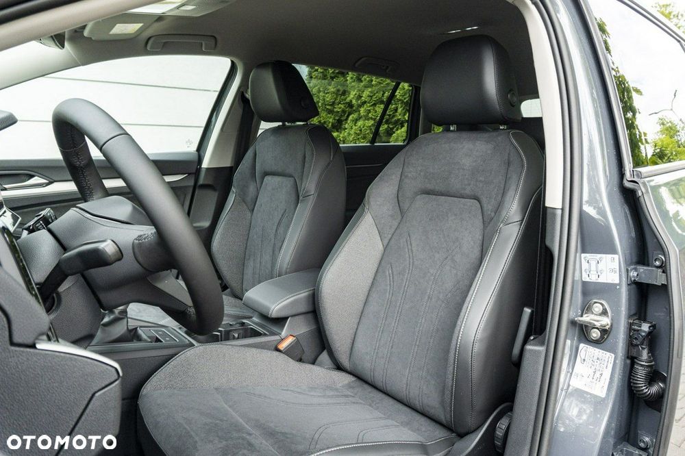 Volkswagen Golf - 13