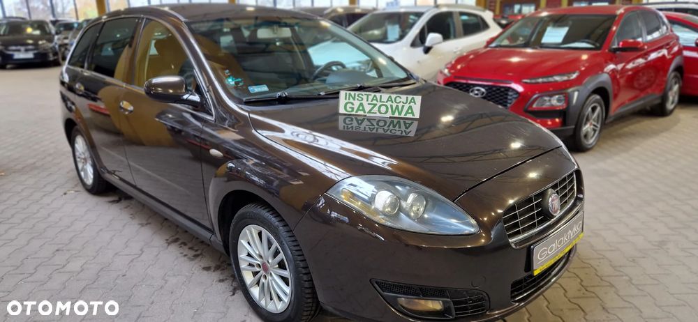 Fiat Croma 1.8 16V Dynamic - 1