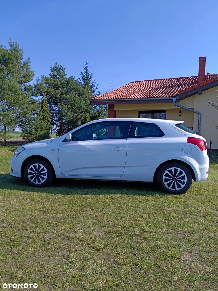 Kia Ceed 1.4 Comfort + - 34