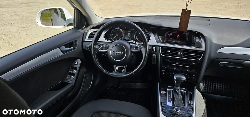 Audi A4 Allroad 2.0 TDI Quattro S tronic - 7