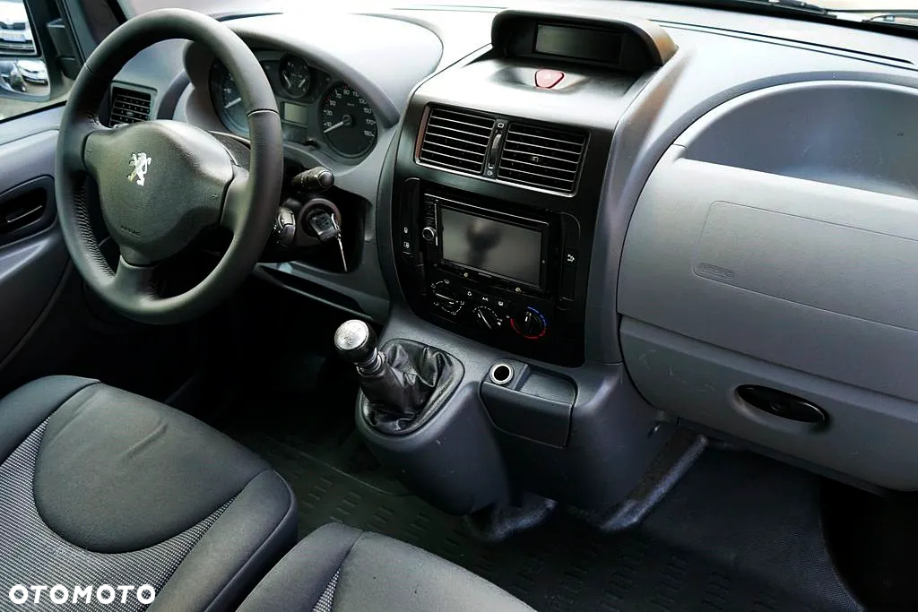 Peugeot Expert - 26