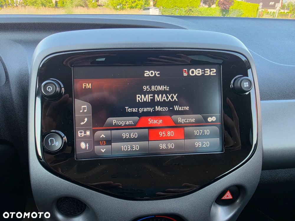 Toyota Aygo x-play - 30
