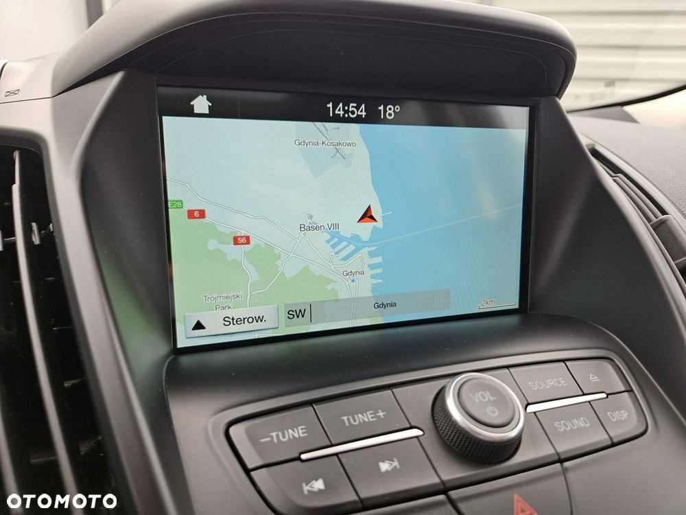 Ford Kuga 2.0 TDCi FWD Titanium Plus - 38