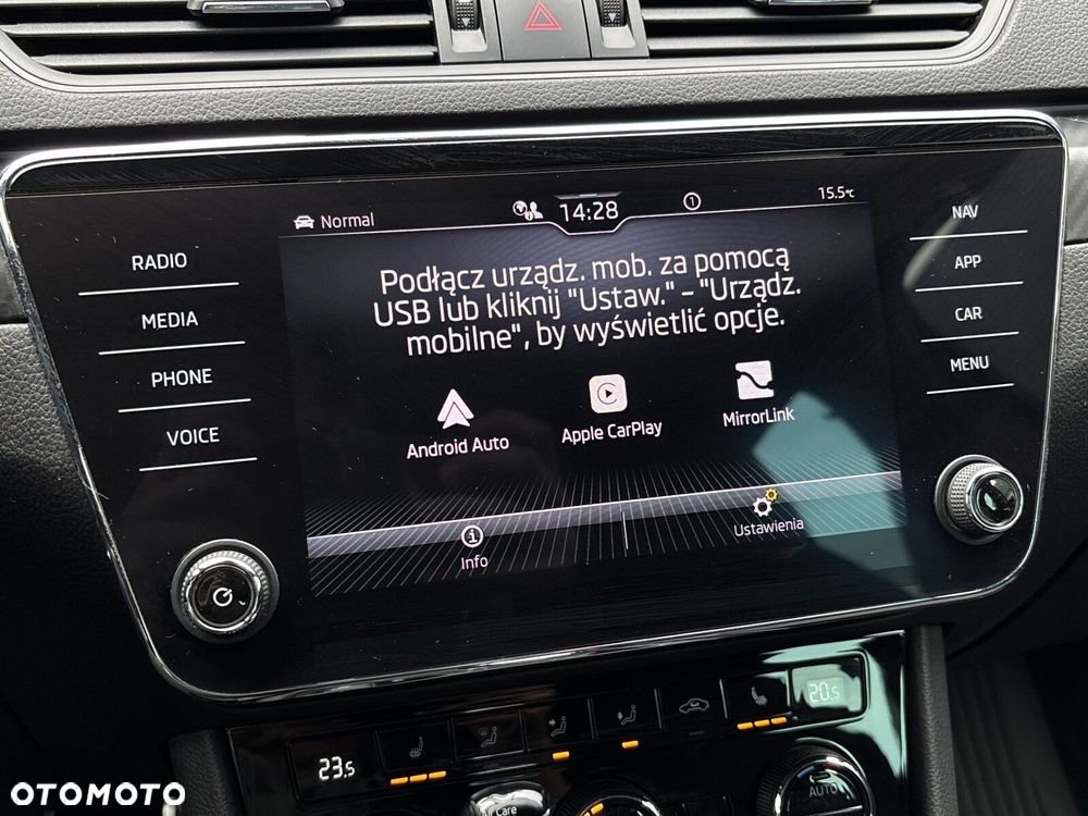 Skoda Superb 2.0 TSI Sportline DSG - 27