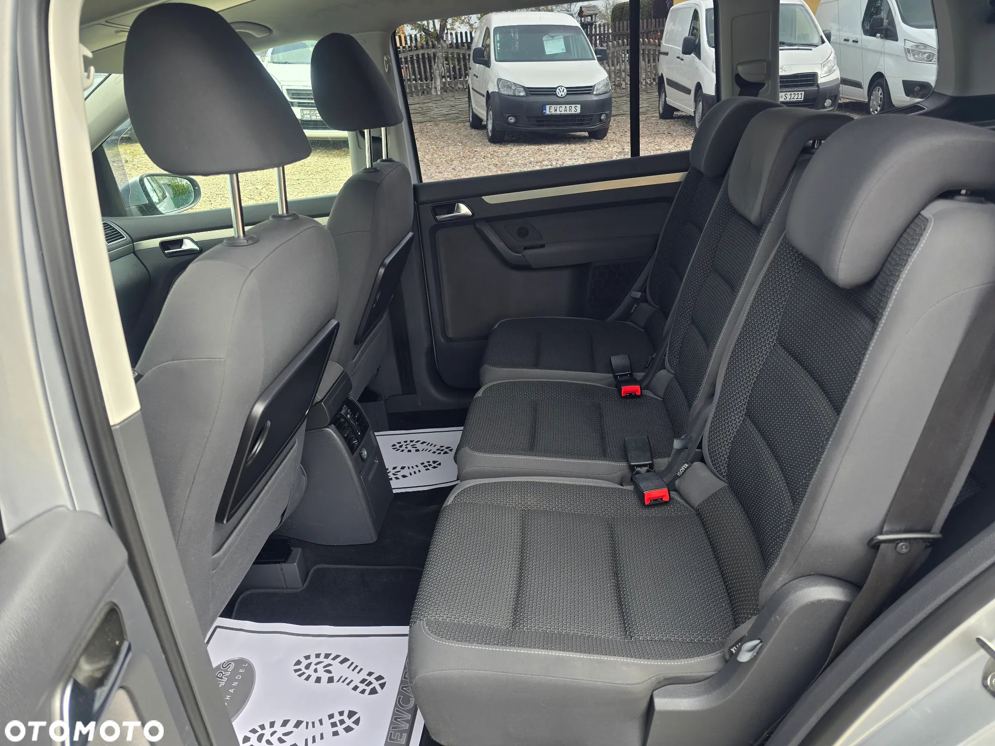 Volkswagen Touran 2.0 TDI Trendline - 8