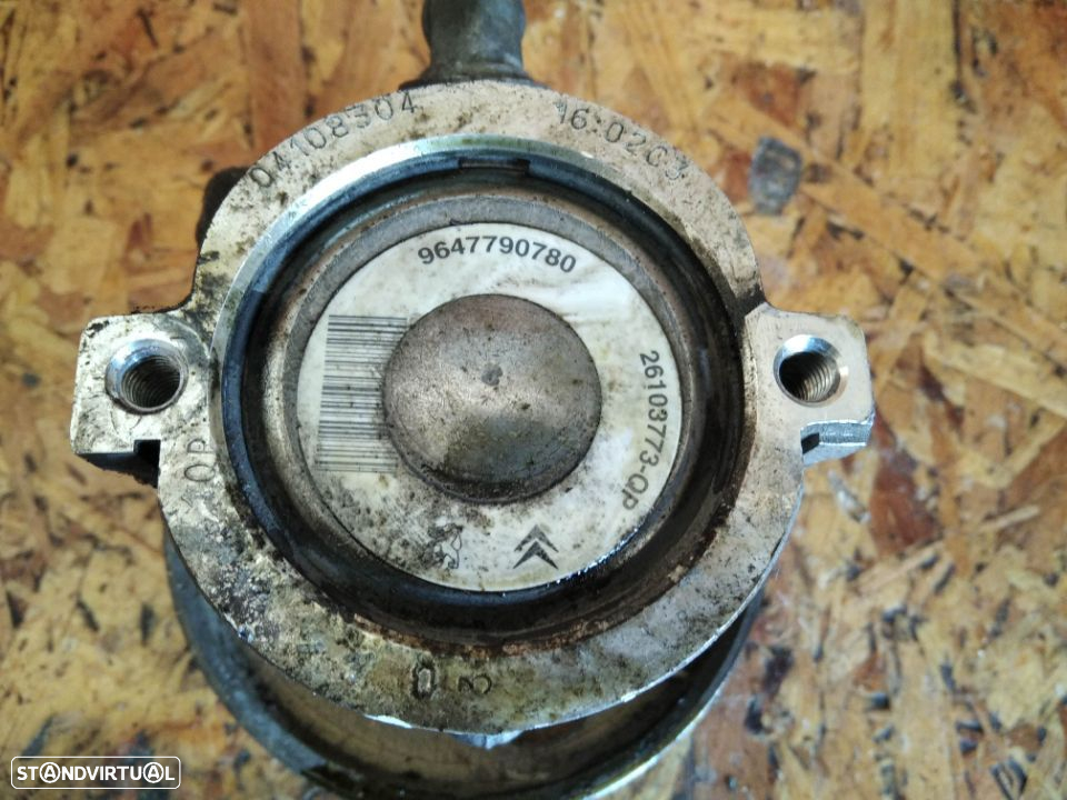 BOMBA DE DIRECÇÃO / DIREÇÃO ASSISTIDA CITROEN XSARA PICASSO 1.6HDI 9647790780 - 2