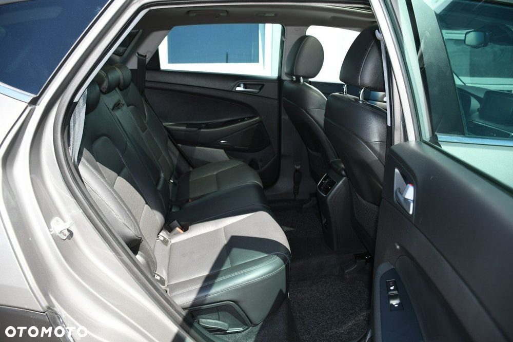 Hyundai Tucson blue 1.6 CRDi 2WD Trend - 30