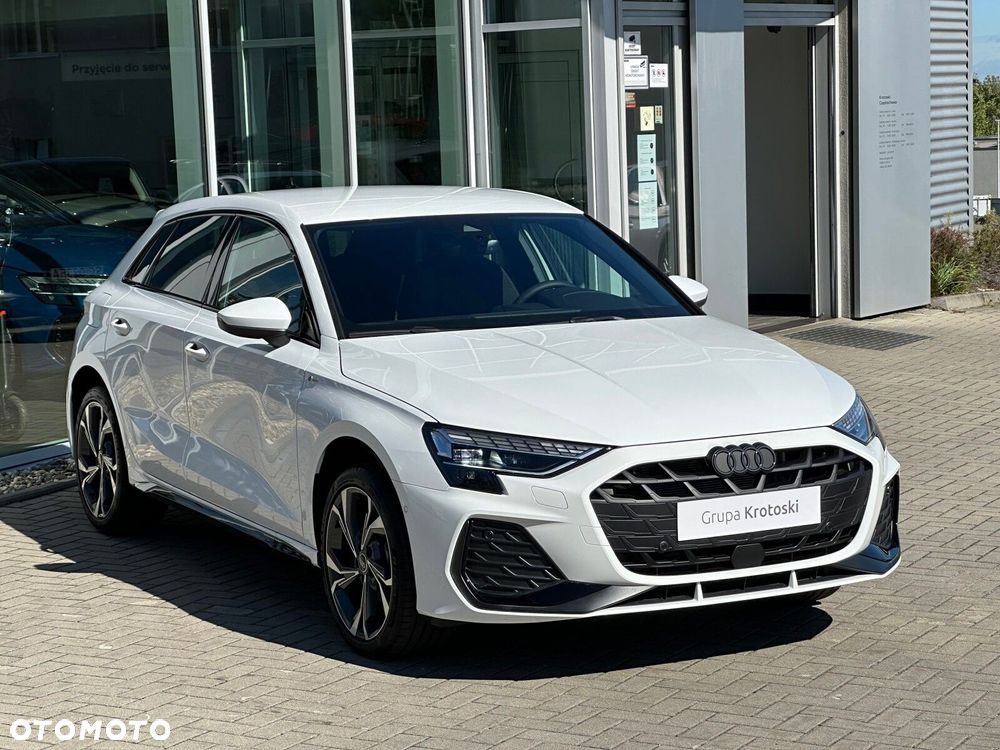 Audi A3 Sportback - 3