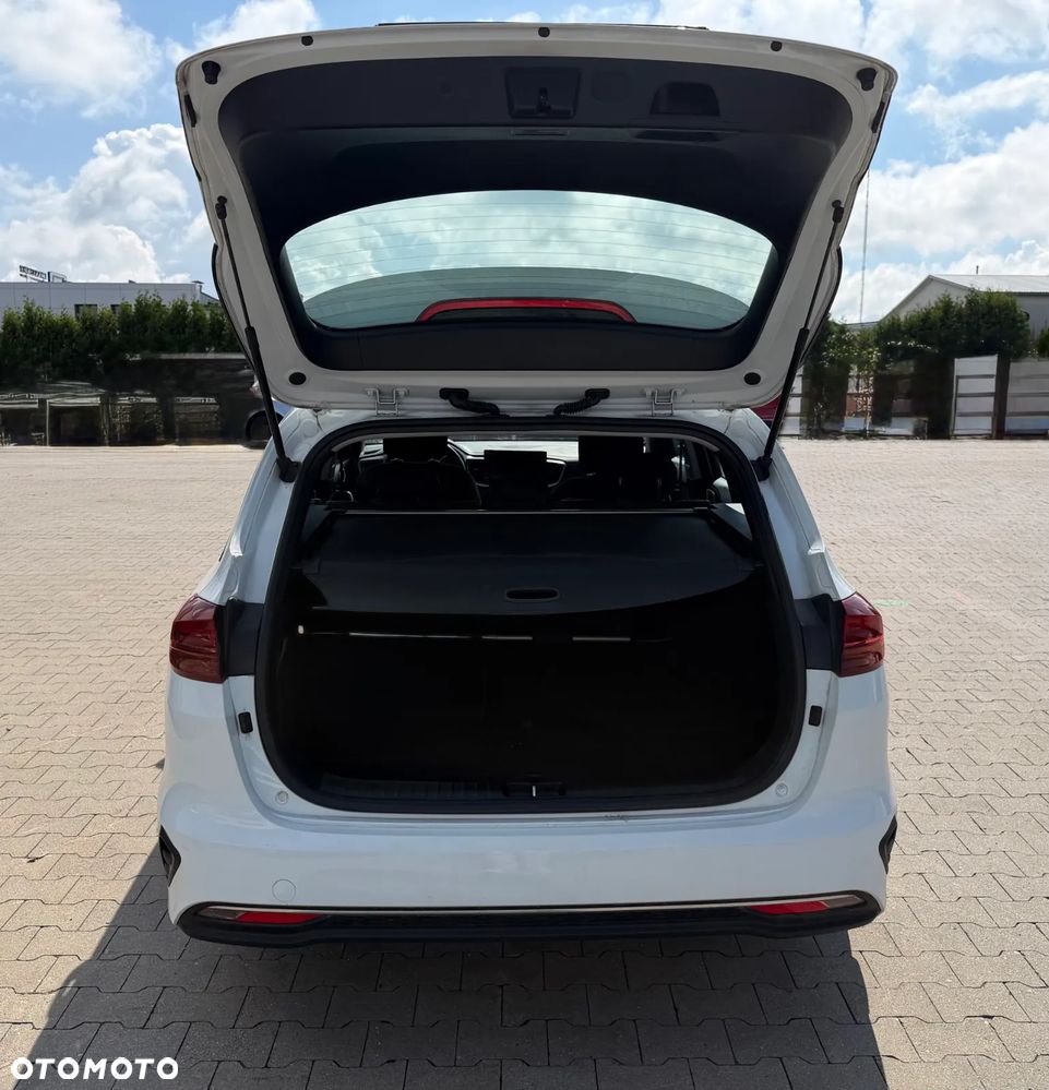 Kia Ceed 1.6 CRDi SCR S - 16