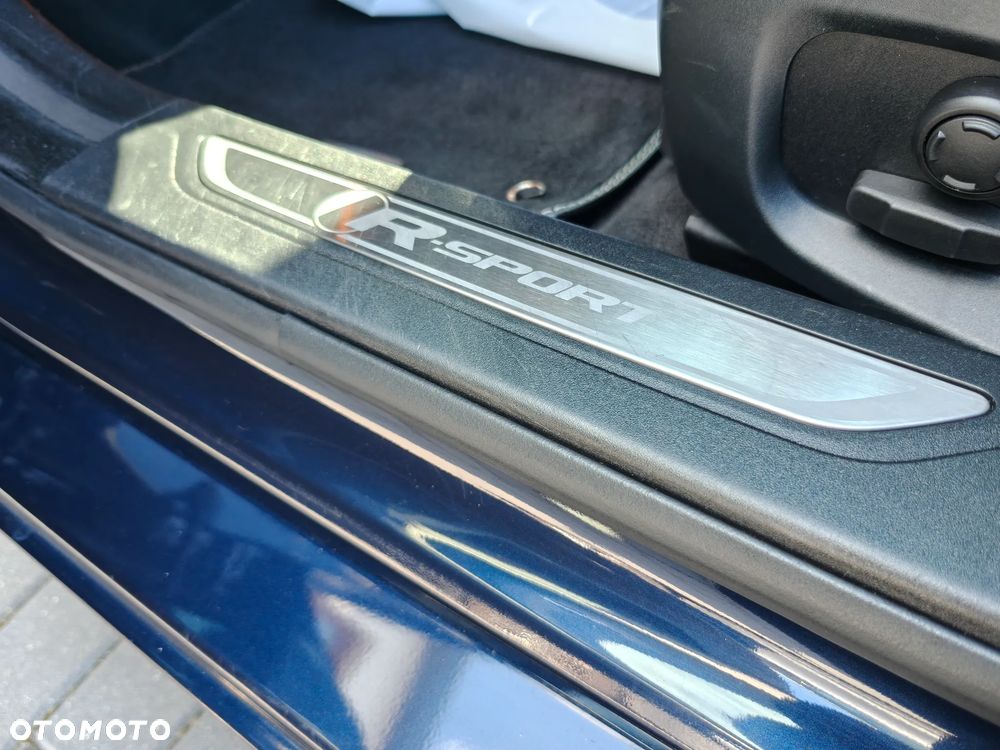 Jaguar XF 2.0 i4D R-Sport - 33