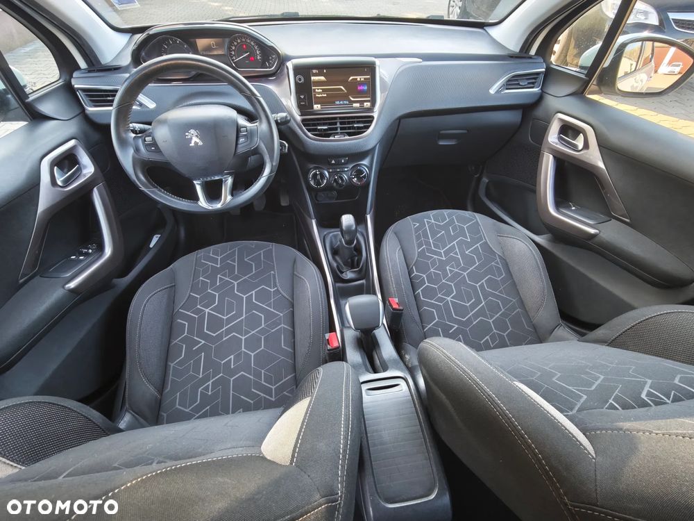 Peugeot 2008 120 VTI Active - 29