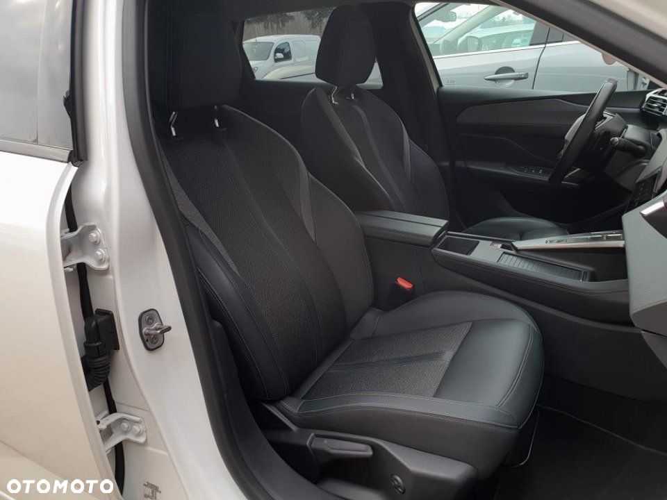 Peugeot 308 - 11